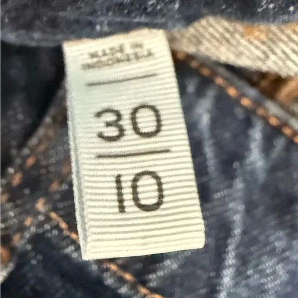 Loft-Women’s Size 10 Dark Blue Denim Shorts Mid-rise 3 1/2in inseam - Picture 4 of 4